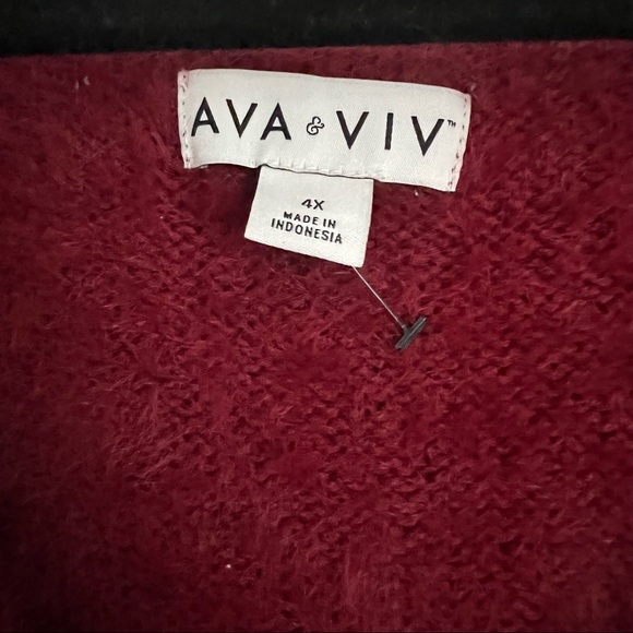 NWOT Ava & Viv Red Fuzzy Sweater - Picture 3 of 8